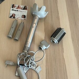 Shark Flex Style System